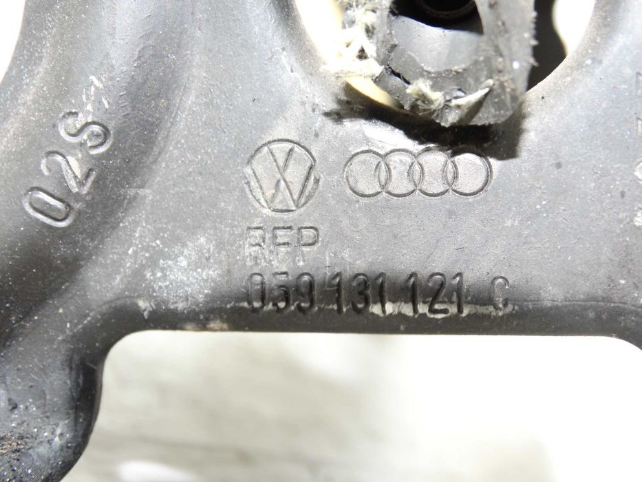 Б/в Клапан EGR  059131121C Audi A4 A6 A8 VW Touareg Phaeton 3.0 TDI V6