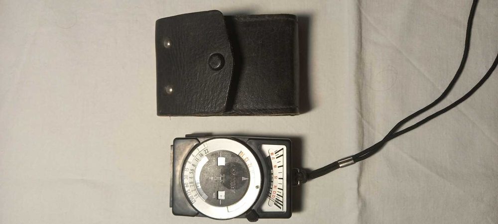 Фотоэкспонометр Ленинград 7 СССР.
