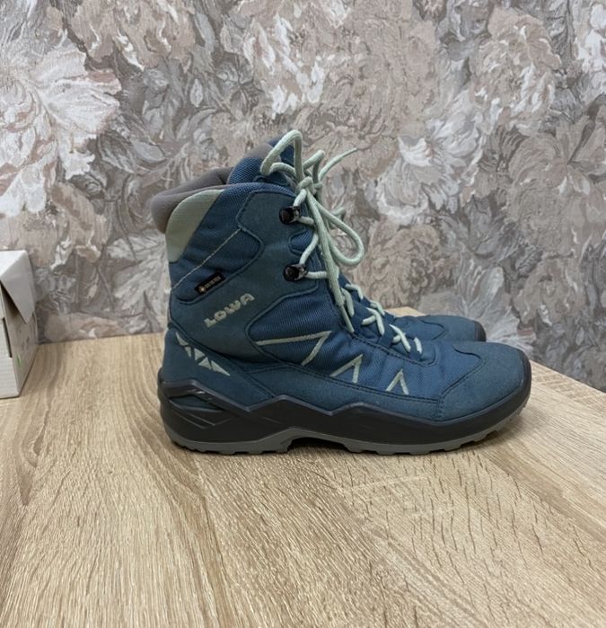 Lowa gore- tex зимові черевики ботінки кросівки