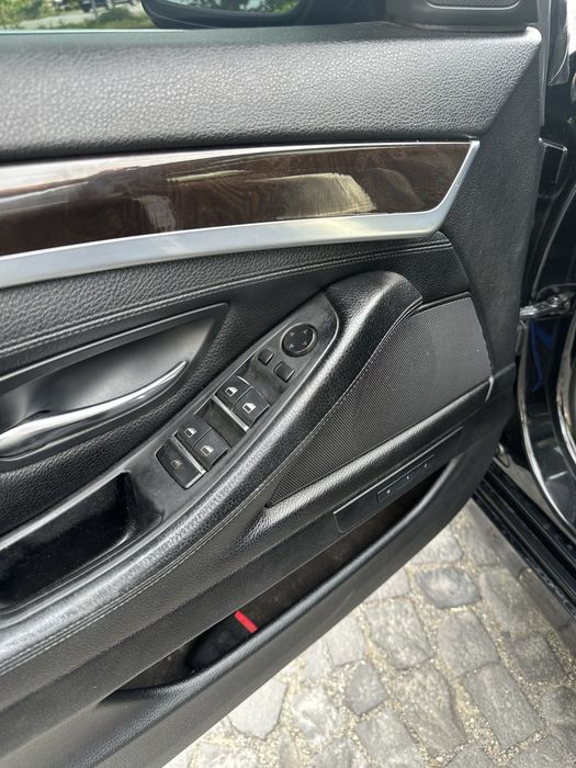Bmw f10 528i повний привід
