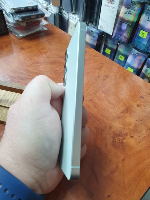 Samsung S25 12/512