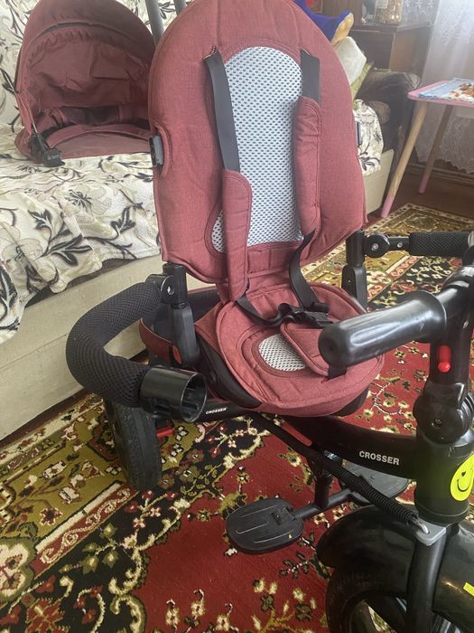 Трьохколісий велосипед з батьківською ручкою 3 в 1