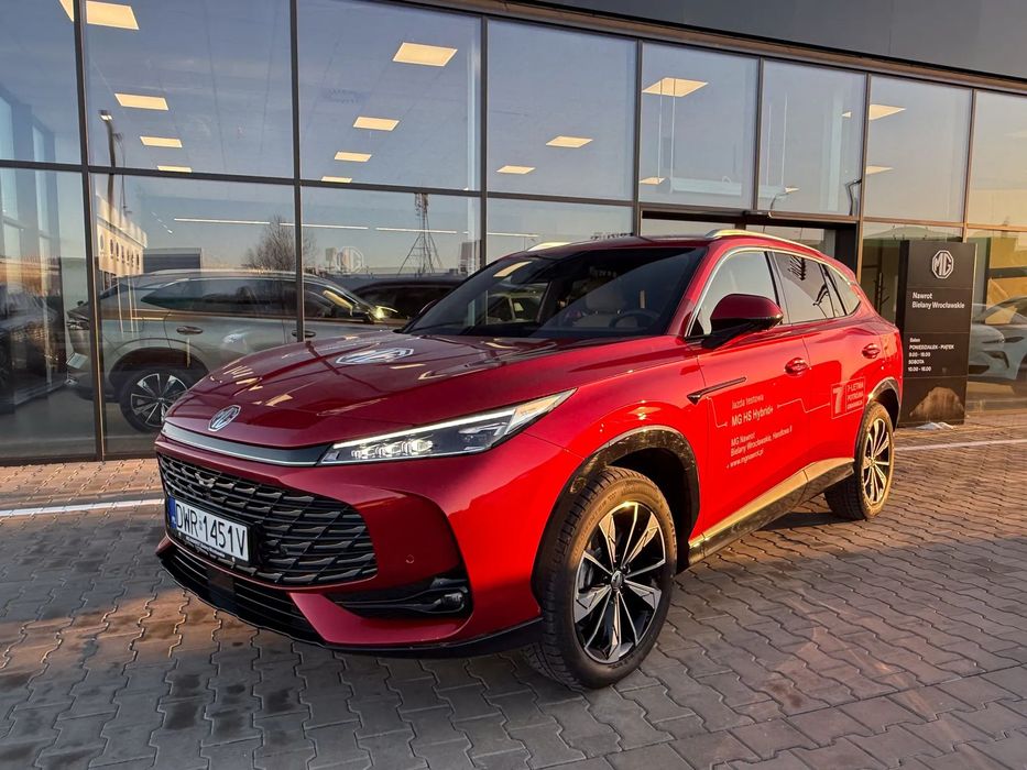 MG HS Hybrid+ samochód demonstracyjny dealera
