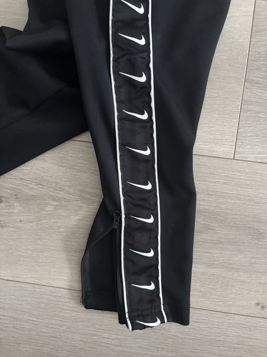 Штани Nike оригінал на лампасах "L"