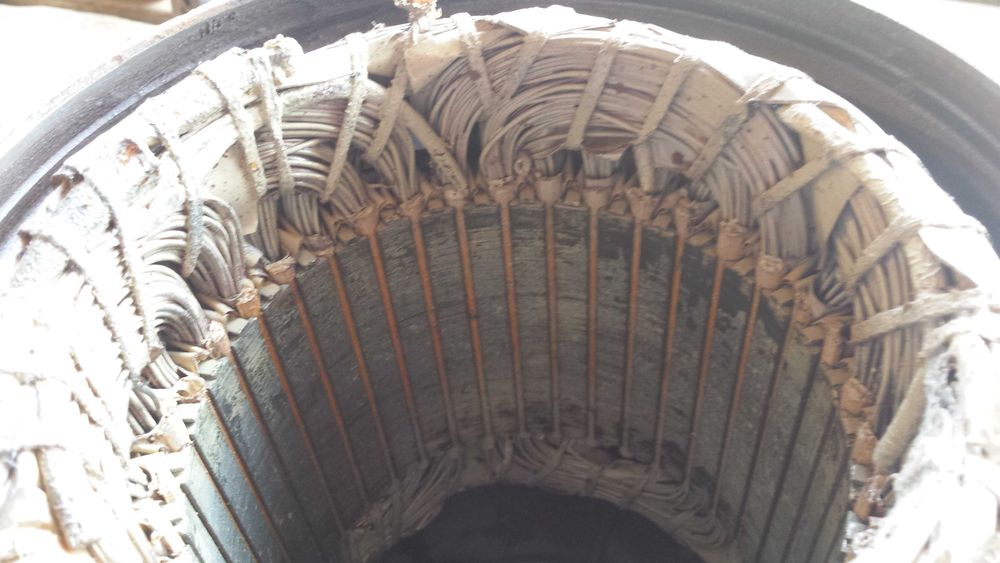 Два електро двигуни