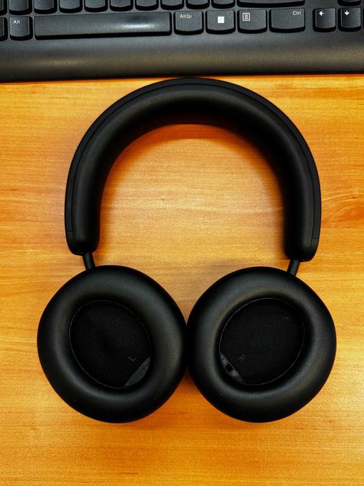 Auscultadores Bluetooth URBANISTA Los Angeles (Over Ear - Microfone - Noise Cancelling)