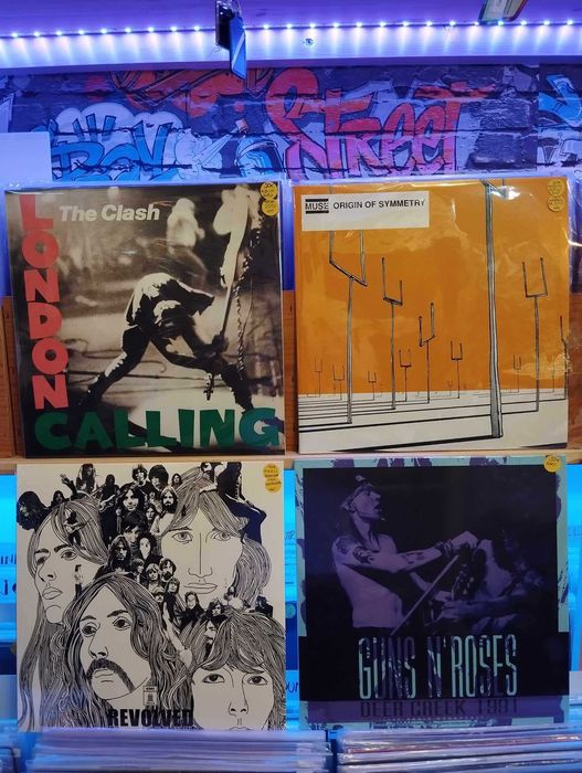 Clash ,Muse P.Floyd Guns n´Roses Taxi Siouxsie Smashing P. U2 Elis Gnr