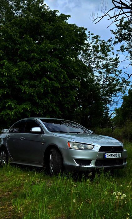 Mitsubishi Lancer