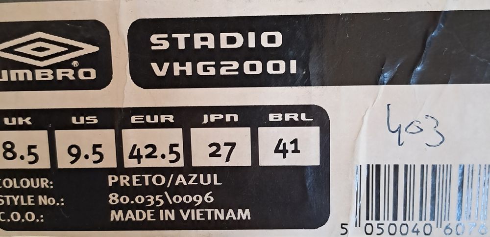 Futebol - Chuteiras Umbro  Adulto