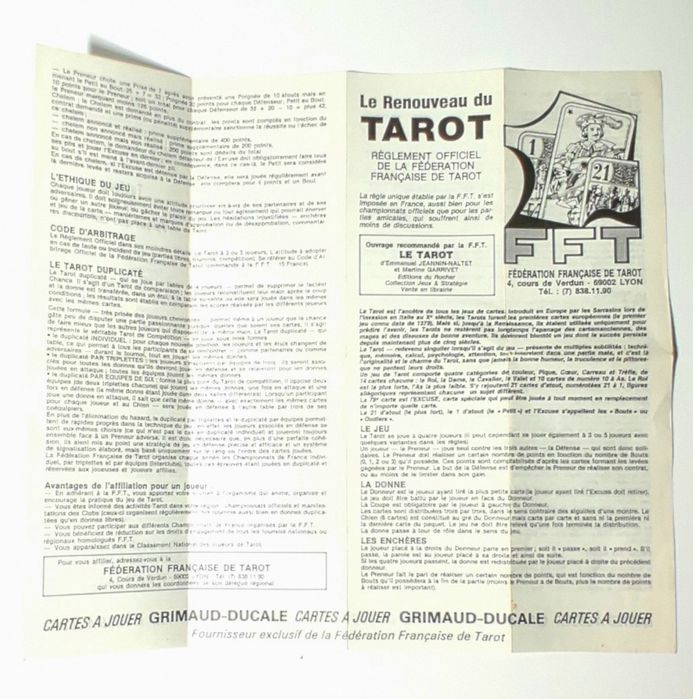 Antigo baralho de cartas Tarot