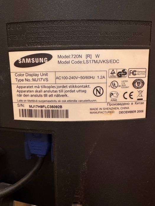 Монітор Samsung SyncMaster 720N