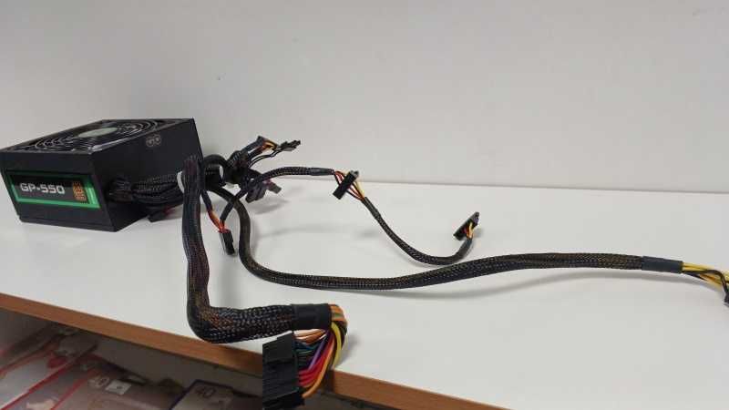 Блок живлення Gamemax 550W (GP-550) Б/В без ремонтів