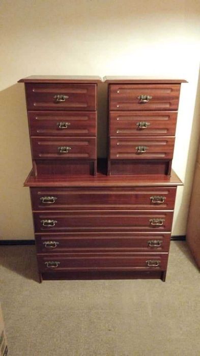 Móvel/cómoda com duas mesas de cabeceira conjunto