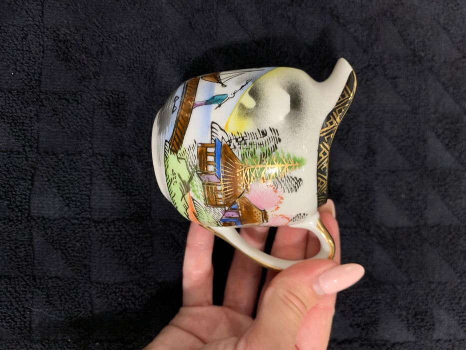 Loiça delicada chinesa pintada à mão