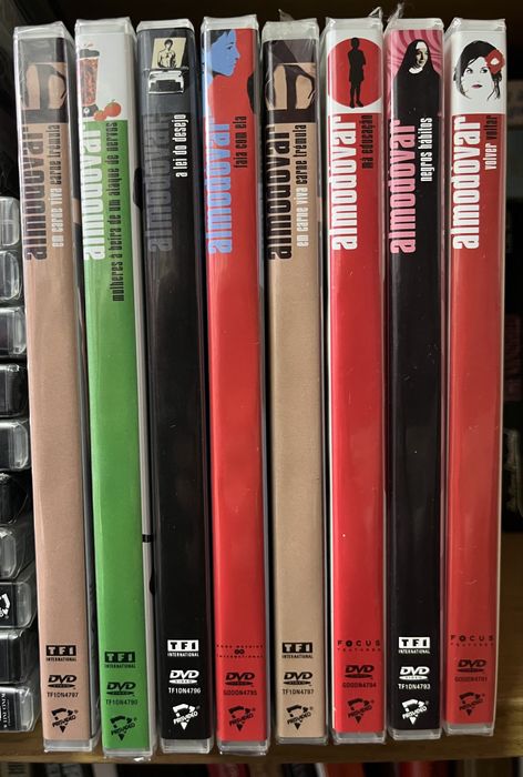 8 Dvds de Pedro Almodovar. Selados