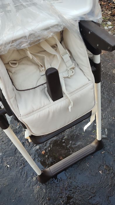 Krzesełko do karmienia wysyłka