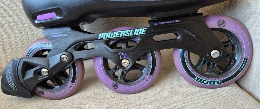 Powerslide Metropolis 110 FSK Supercruiser, EU 44–45, 3x110 Infinity 85A, Wicked ABEC 7, MyFit Fat Boy liner, termoformowane