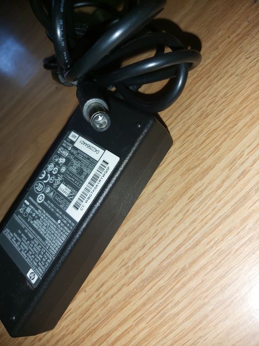 Zasilacz do LAPTOPÓW różnych HP 90W 4.7amper