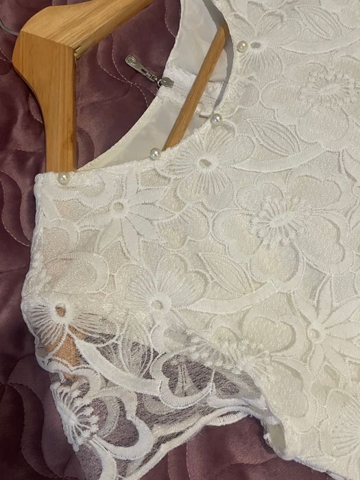 Блуза з мережива