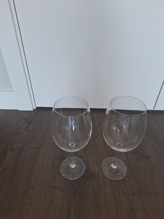 2 copos vinho grandes