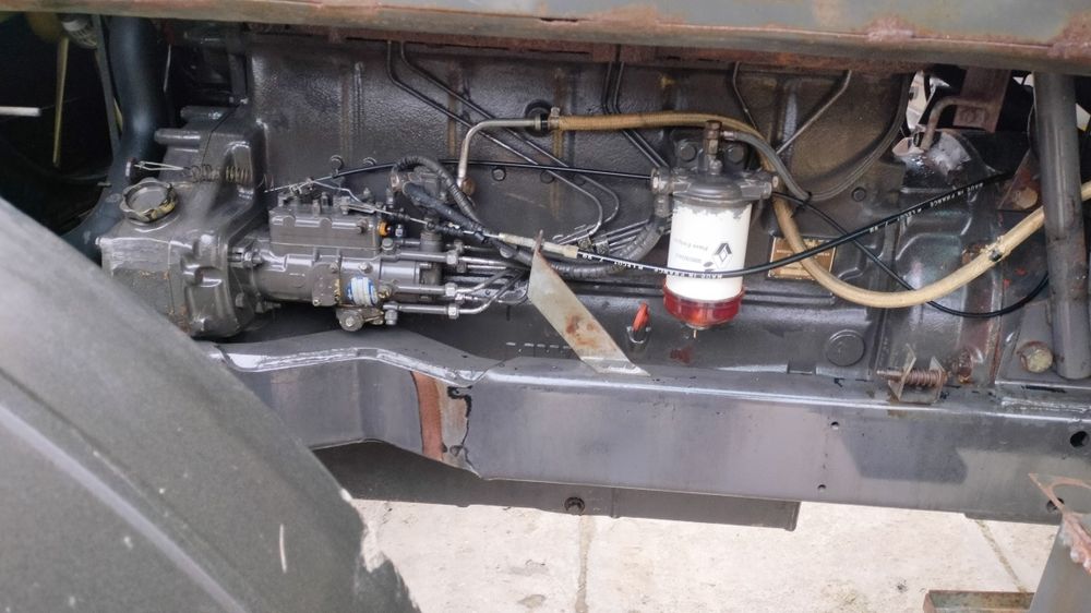 Ciągnik Renault 110.54