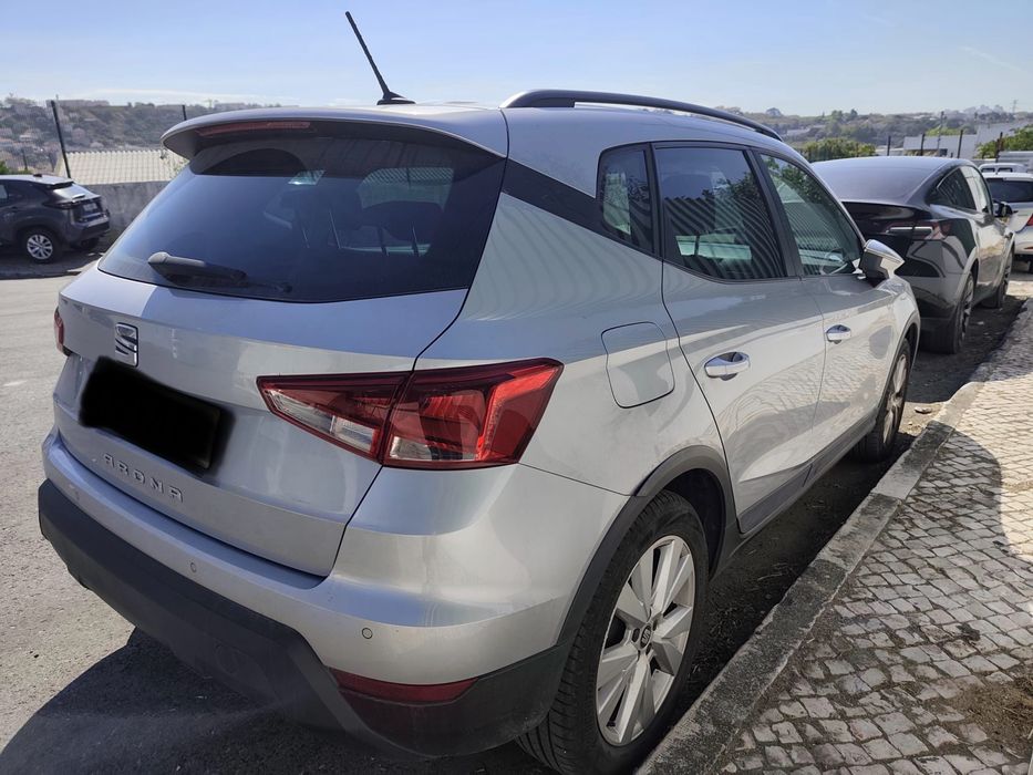 Seat Arona 1.6 Tdi Style — photo 4