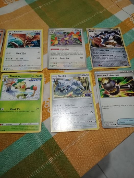 Cartas Pokémon novas para troca