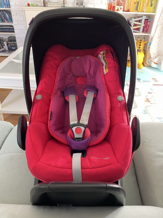 Fotelik samochodowy Maxi Cosi Pebble Plus z bazą