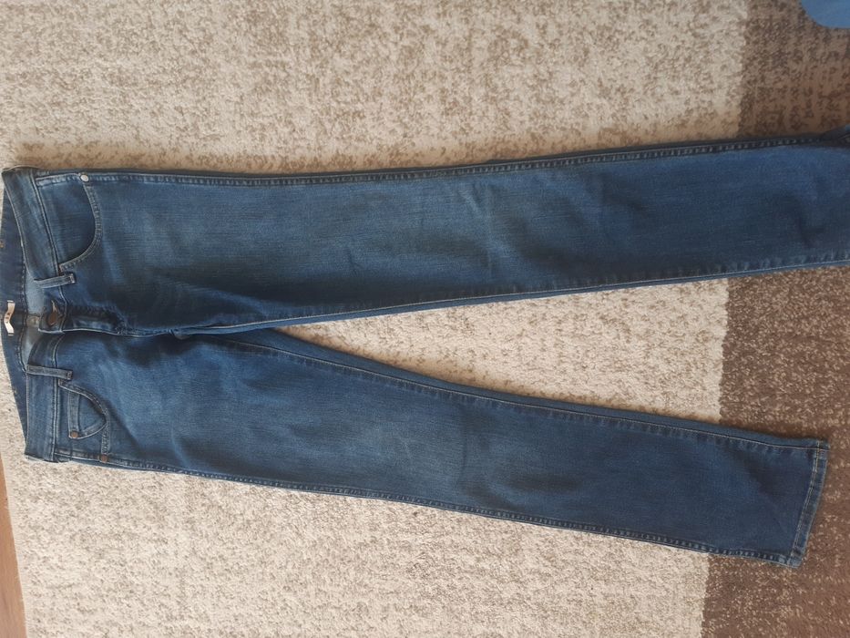 Spodnie jeansy wrangler 27/32