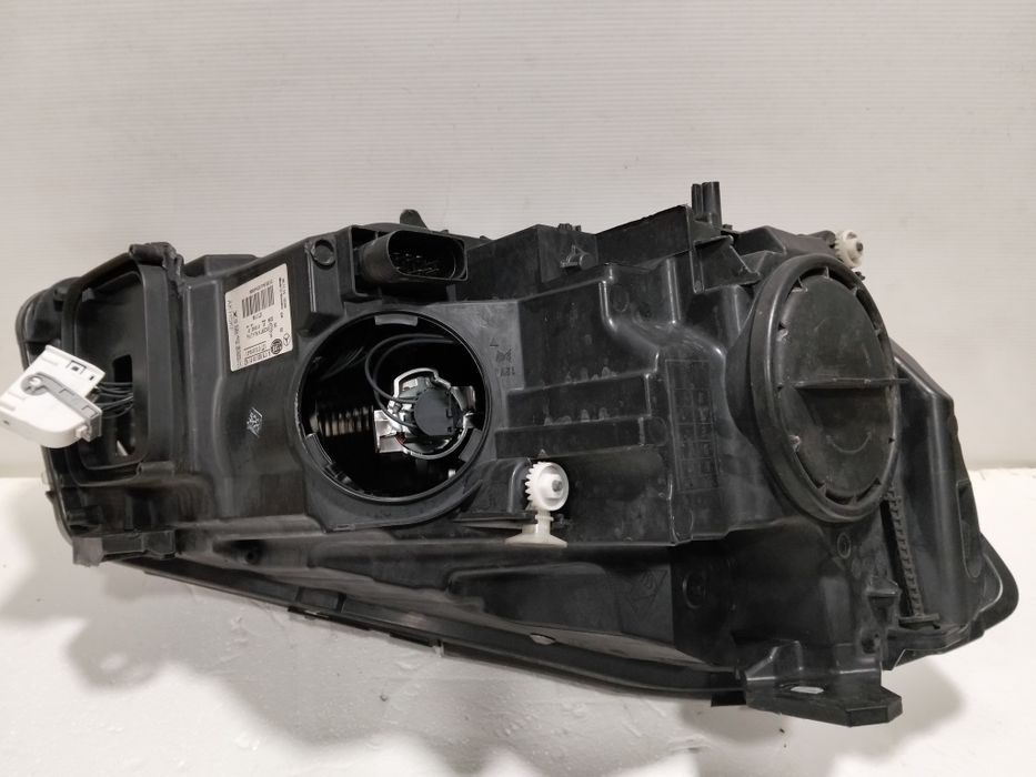 Farol Mercedes w176 classe A bi-xenon ótica esquerdo  original