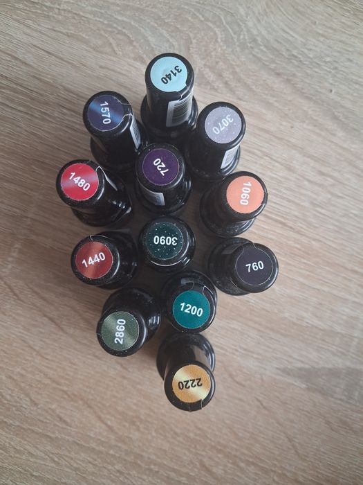 Lakier silcare hybrydowy