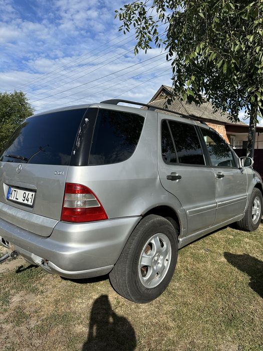 Продам Mercedes ML270