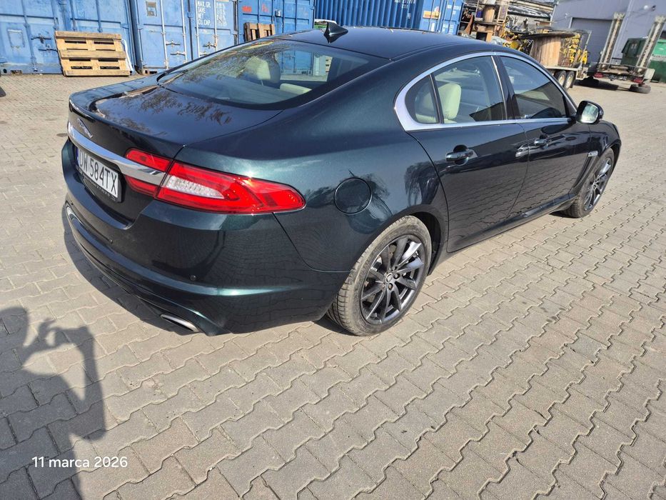 Jaguar XF 2.0 2013