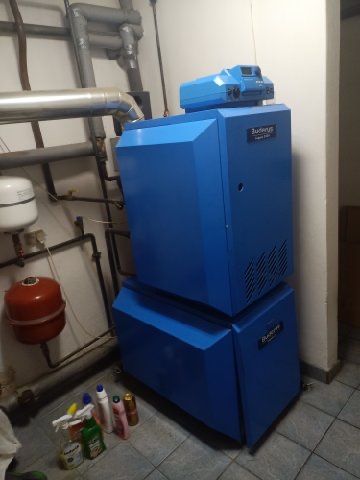 Kociol Buderus model Logano G124 o mocy 24 kW