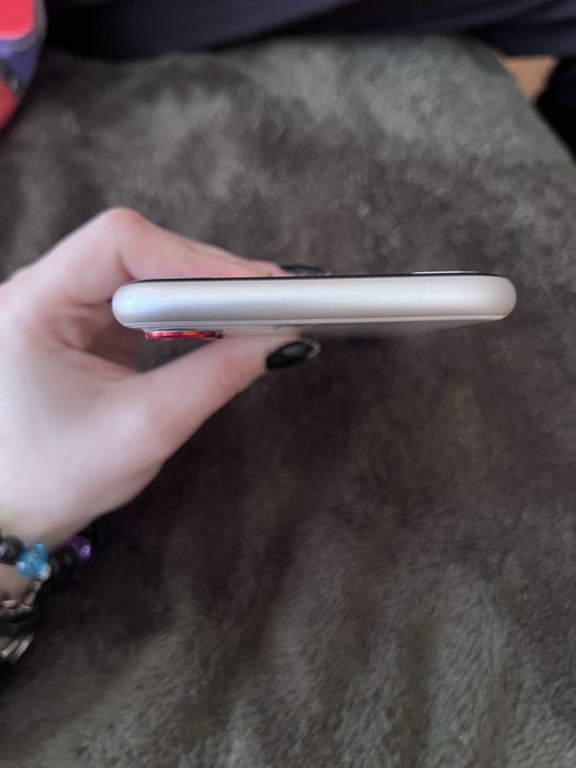 Продам  iPhone 11 128 гб