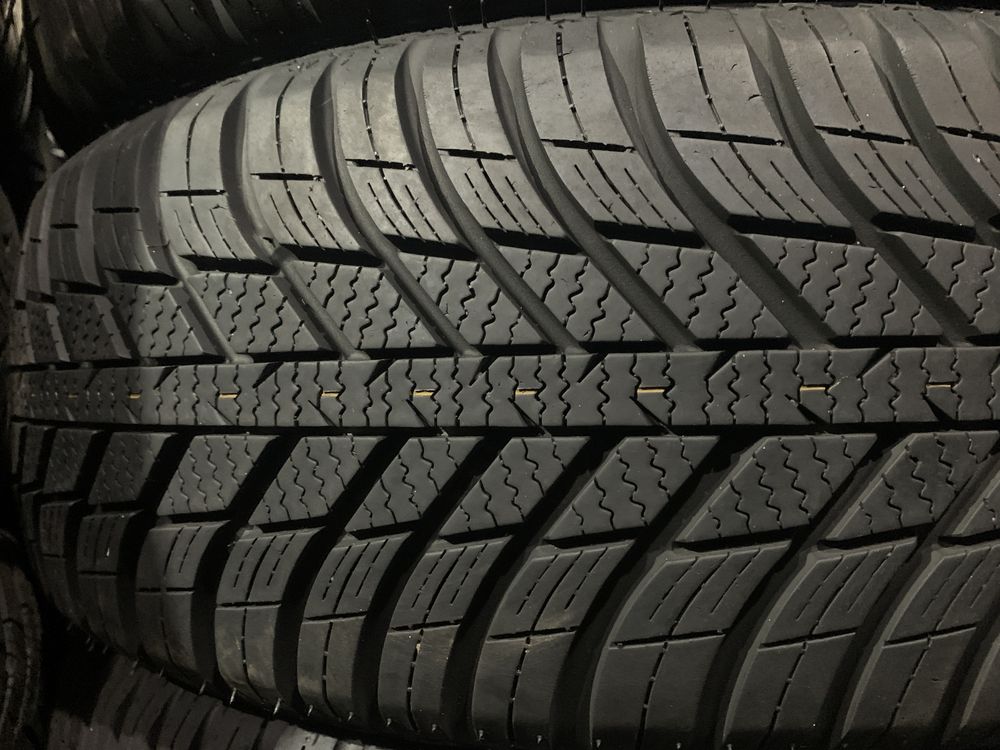 Шины б/у всесезонные 185/65 R15 Nexen NBlue 4 Season: 1 500 грн ...
