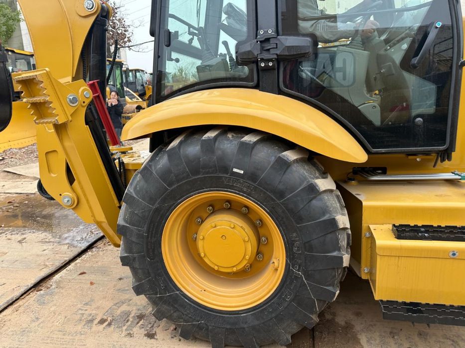 Caterpillar 444F2 (2026)