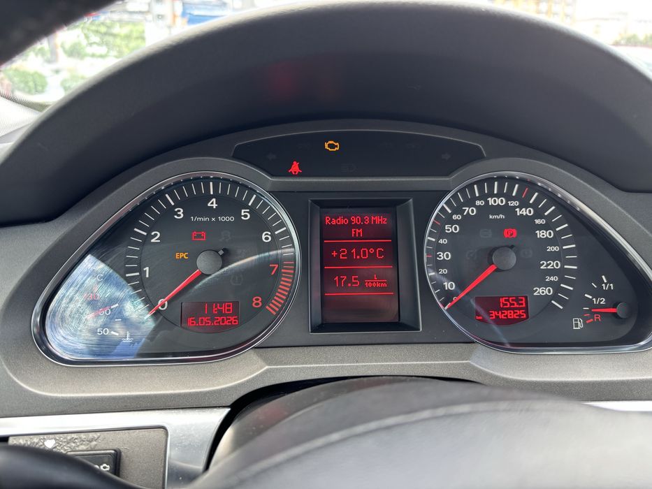 Audi A6 2004 VIN WAUZZZ4FX5N029187 фото оголошення 4 з 8
