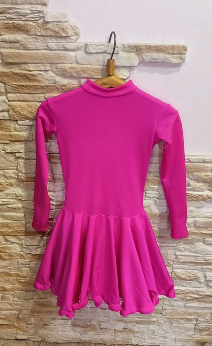 Платте для бальних танців, бейсік