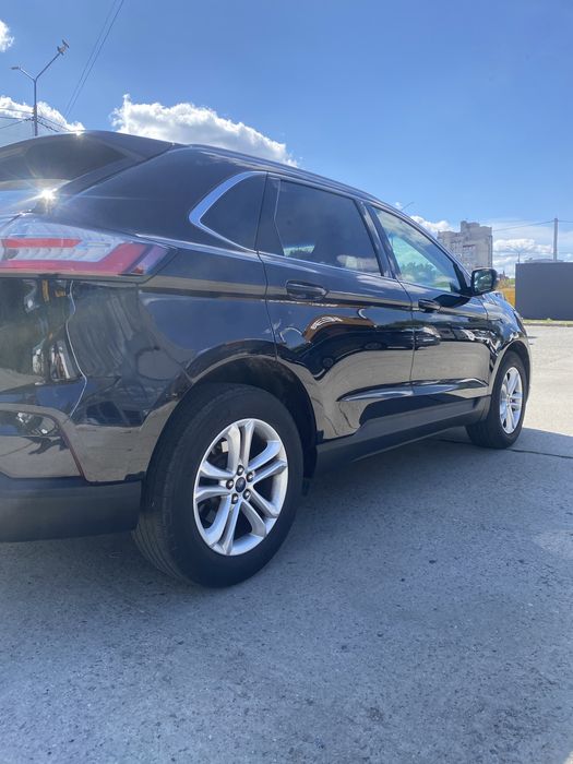 Ford edge 2.0 .