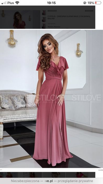 Cyprus - zwiewna sukienka maxi z falbanką - malina