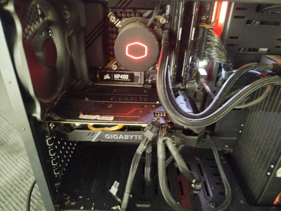 Torre Gaming – RTX 2060 | i5-10600K | 1TB NVMe |  RAM DDR4 16G