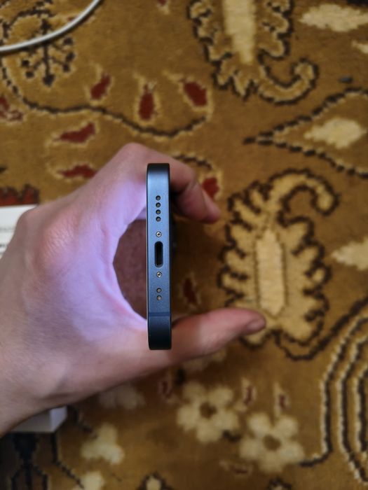 Продам айфон 13 мин