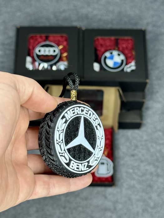 Zapachy do samochodu