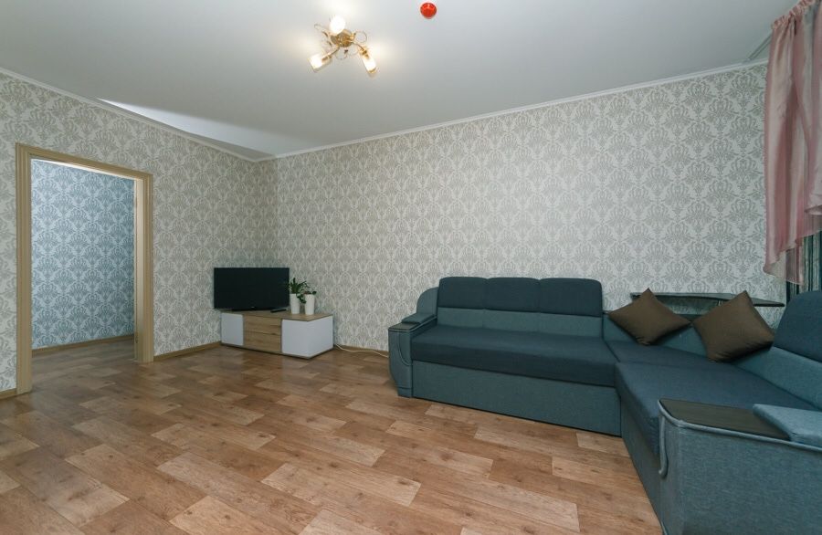 Посуточно.2комнатная.С видом на Днепр.Патриотика.Позняки-Осокорки.-2-555.biz.ua