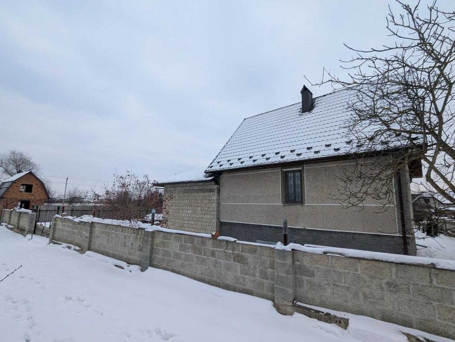 Продається дача із ділянкою 10 сот у с. Крихівці (12)