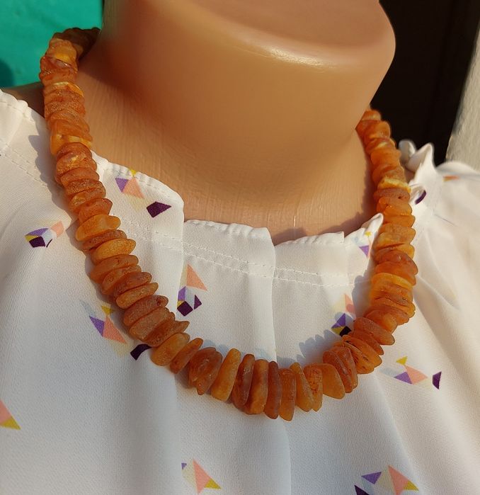 Буси із натурального лікувального  бурштину, крупніші намистини