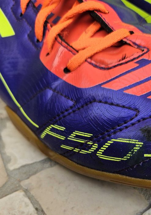 Bota de Futsal Adidas F50