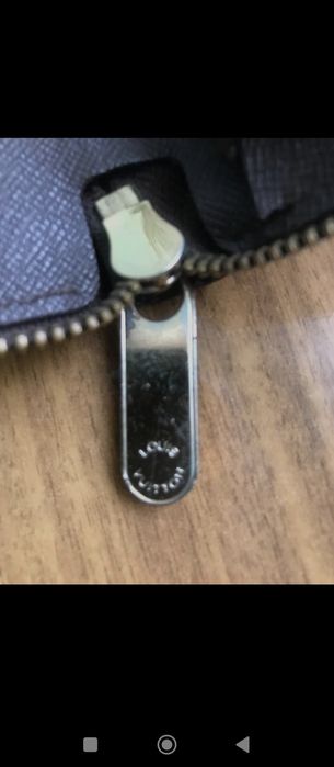 Louis Vuitton / Луи Витон. Мужской клатч / портмоне. Оригинал.