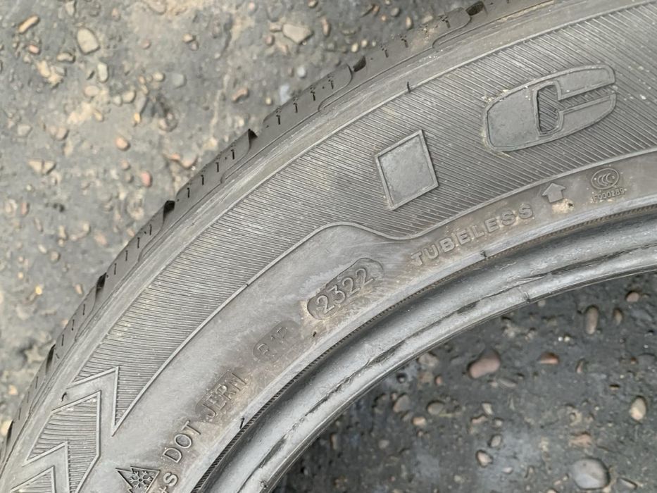 Шини 235/50 R18 пара Tracmax зима 7мм 2022р